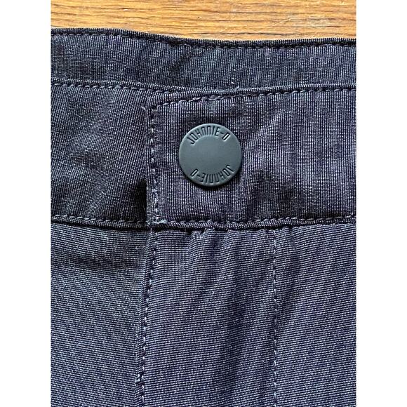 JOHNNIE-O Dark Grey Lightweight Golf Shorts sz 38 - Picture 3 of 12